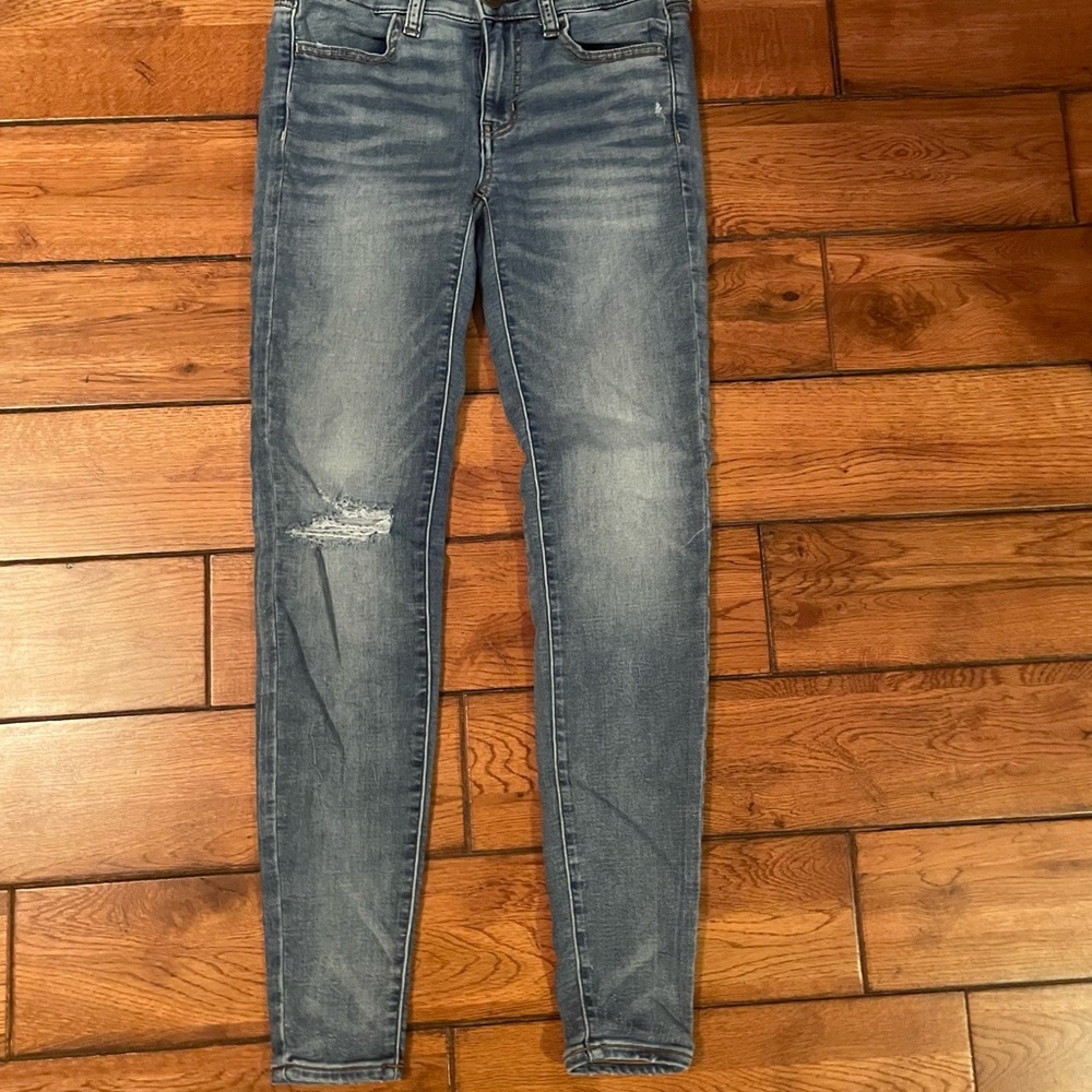 American Eagle Outfitters Distressed Blue Jegging